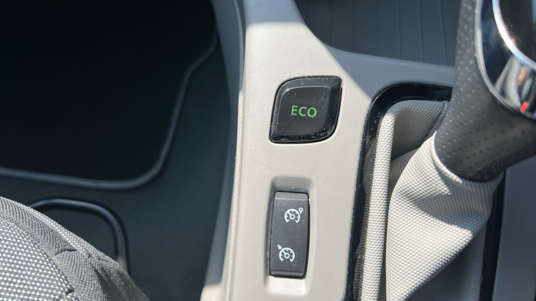 Renault Zoe 65kW Dynamique Nav 22kWh 5dr Auto Electric Hatchback